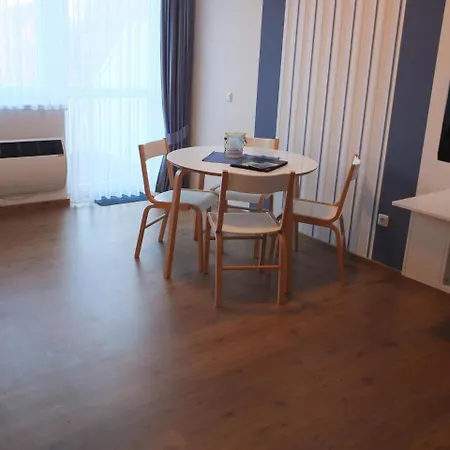 Ferienwohnung Mit Balkon C 10 *