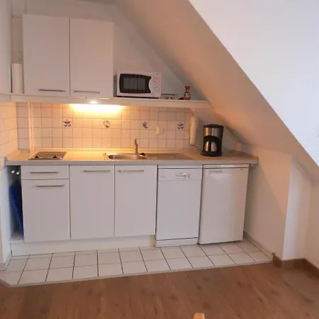 Appartement Ferienwohnung Mit Balkon C 10 *